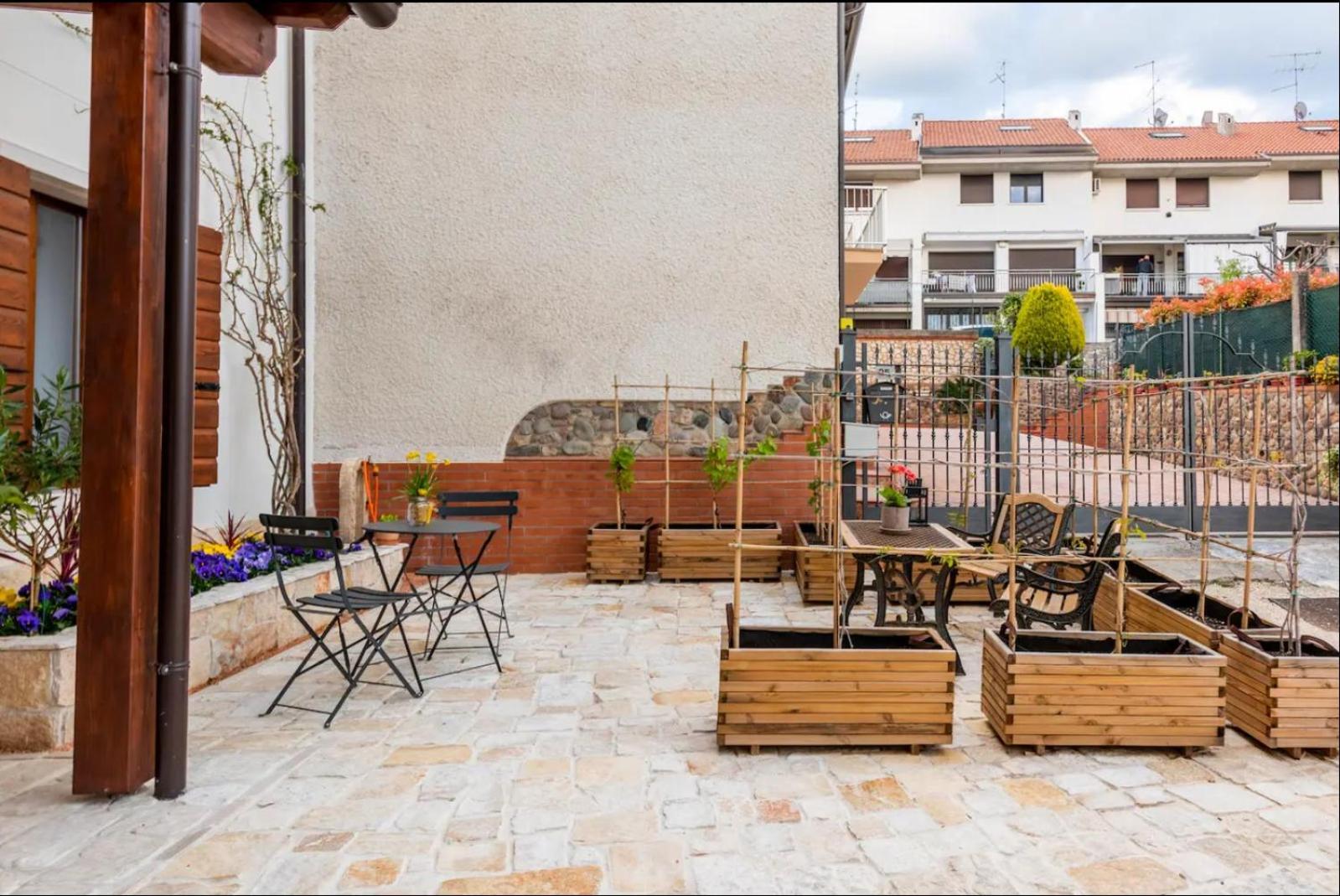 Casa Nostra - Garda Rooms Cavalcaselle Dış mekan fotoğraf